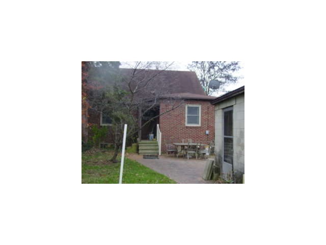 108 East Beaumont Road, Unit TD Columbus, OH 43214 - Photo 3 of 5 Gallery Image 3