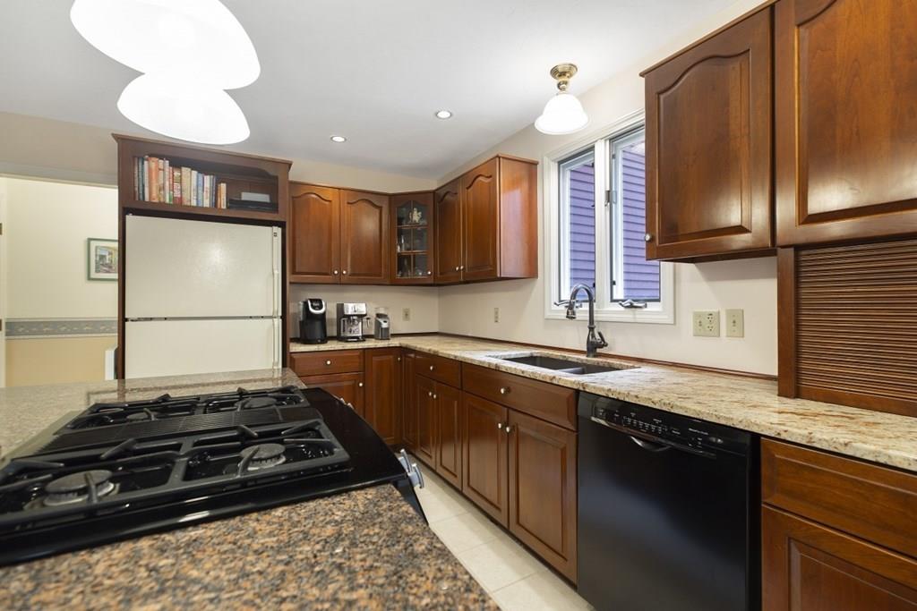40 Indian Brook Road Ashland, MA 01721 - Photo 3 of 42 Gallery Image 3