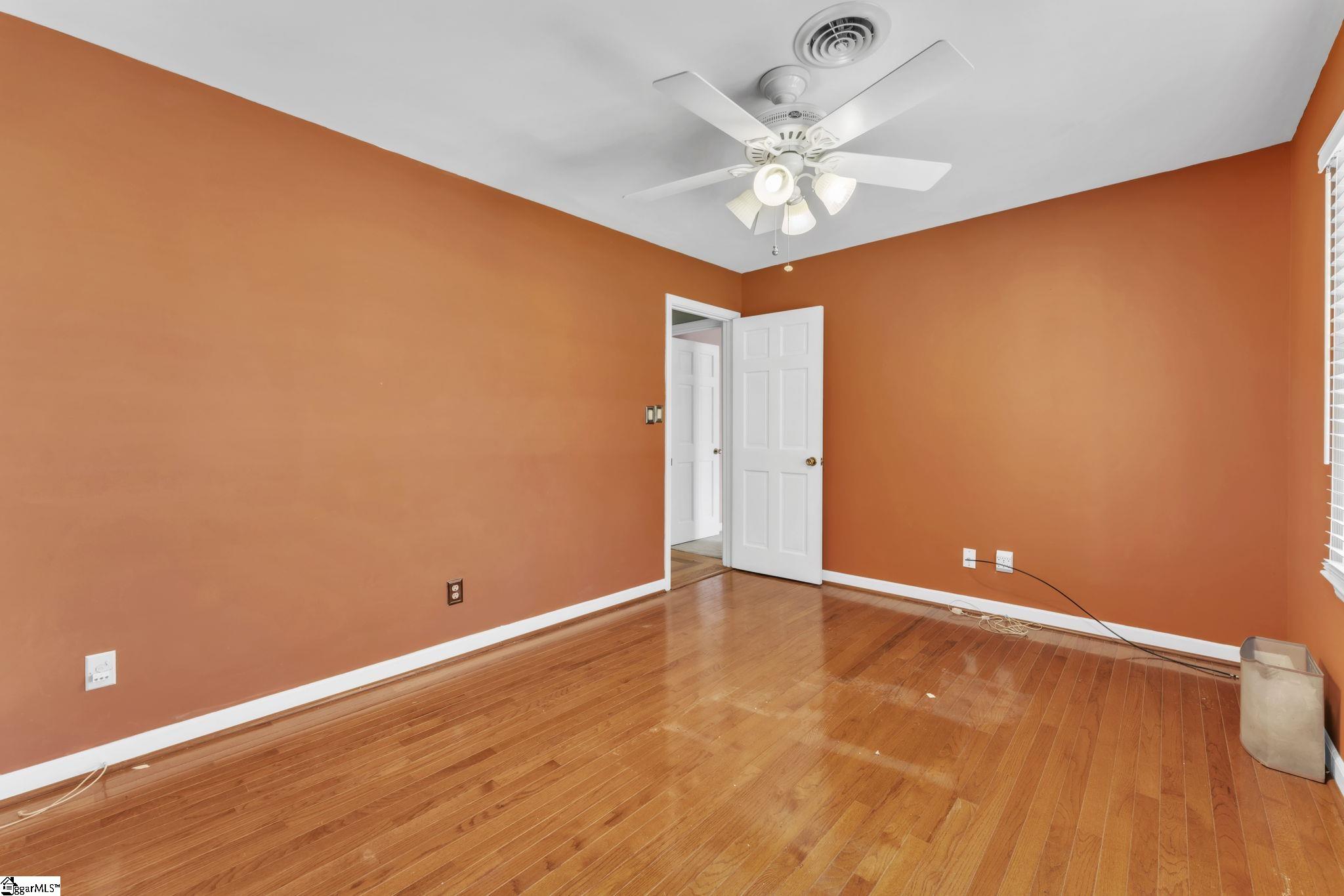 1240 Taylors Road Taylors, SC 29687 - Photo 15 of 37 Gallery Image 15