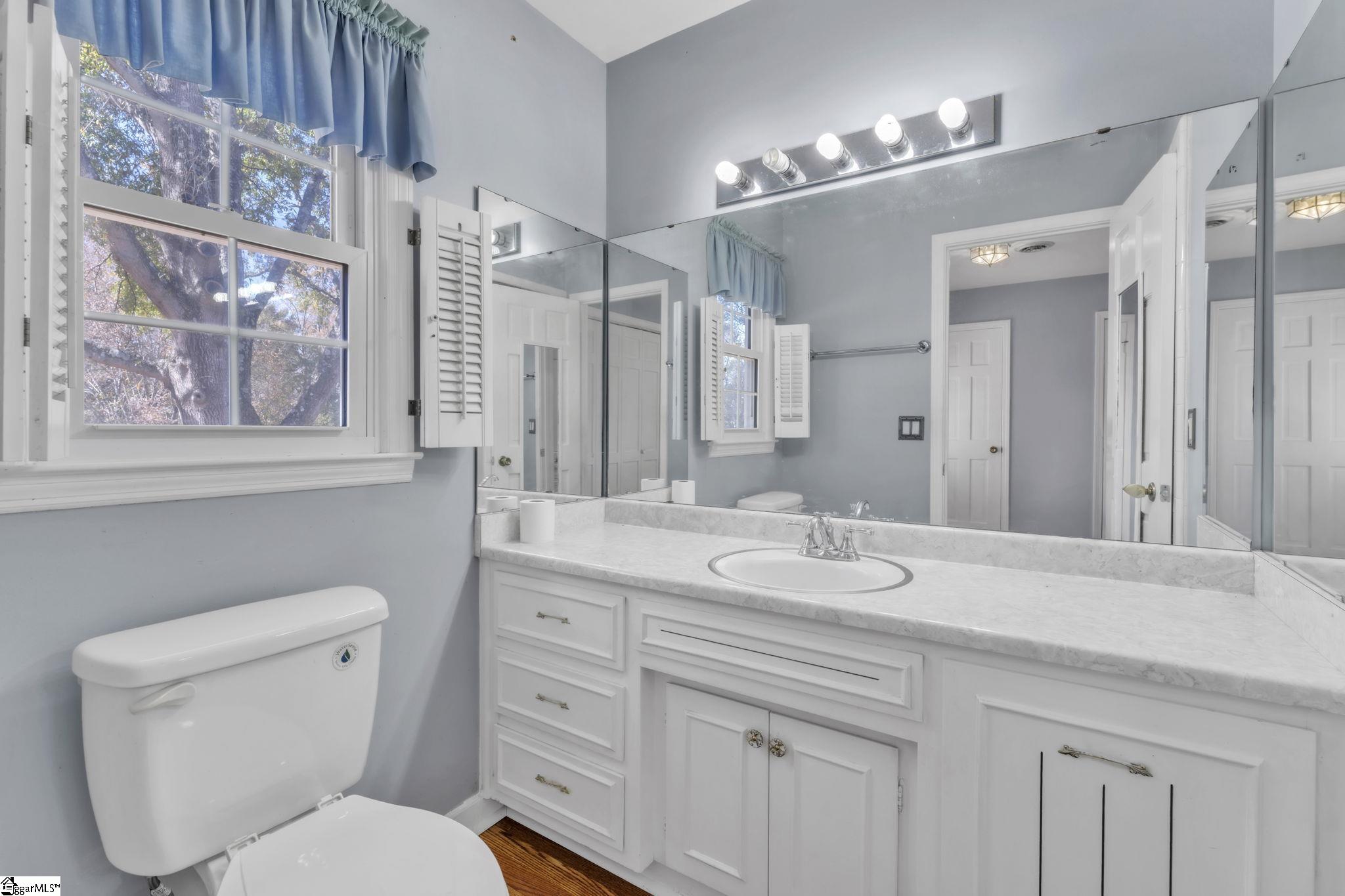 1240 Taylors Road Taylors, SC 29687 - Photo 17 of 37 Gallery Image 17