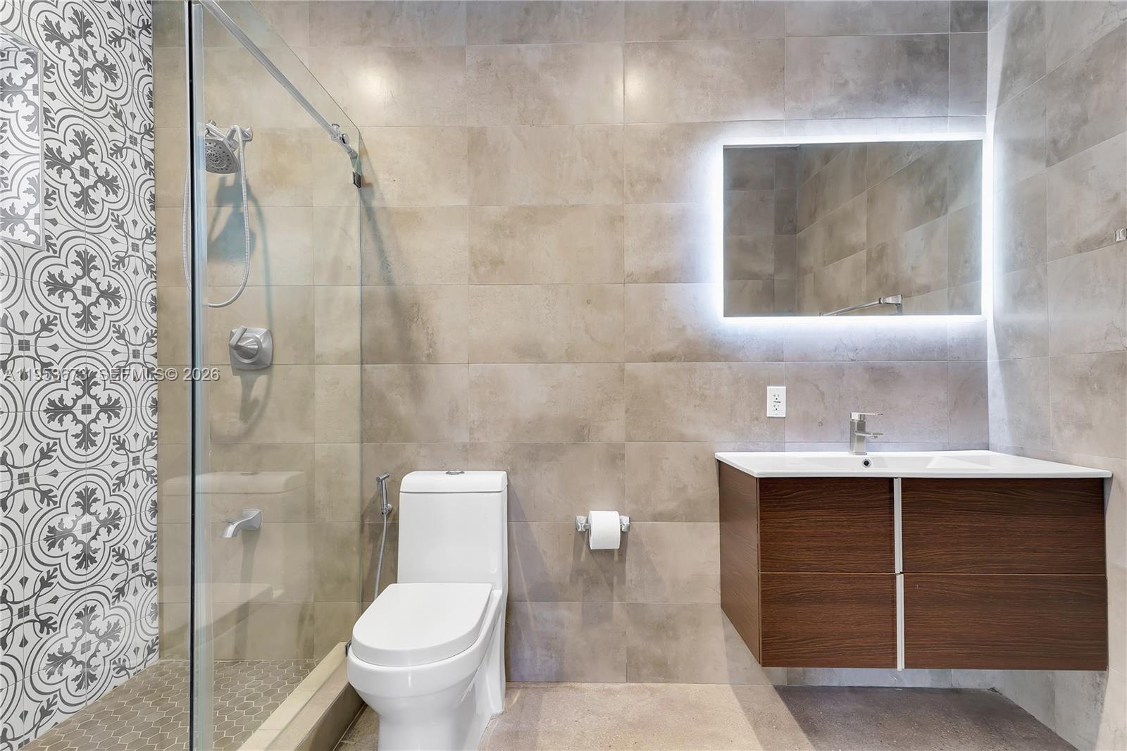 2247 Northwest 2nd Street Miami, FL 33125 - Photo 23 of 31