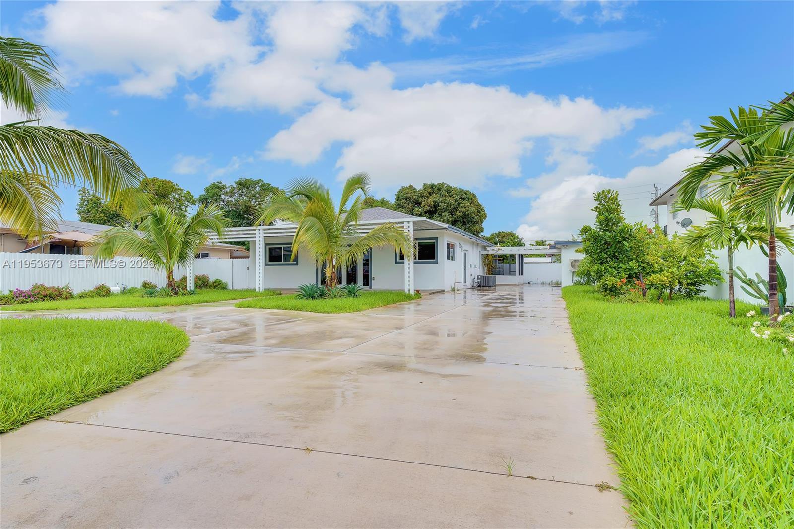 2247 Northwest 2nd Street Miami, FL 33125 - Photo 24 of 31