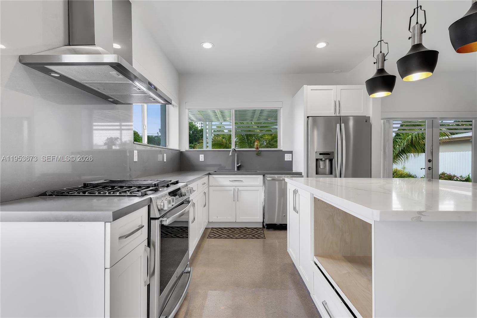 2247 Northwest 2nd Street Miami, FL 33125 - Photo 10 of 31