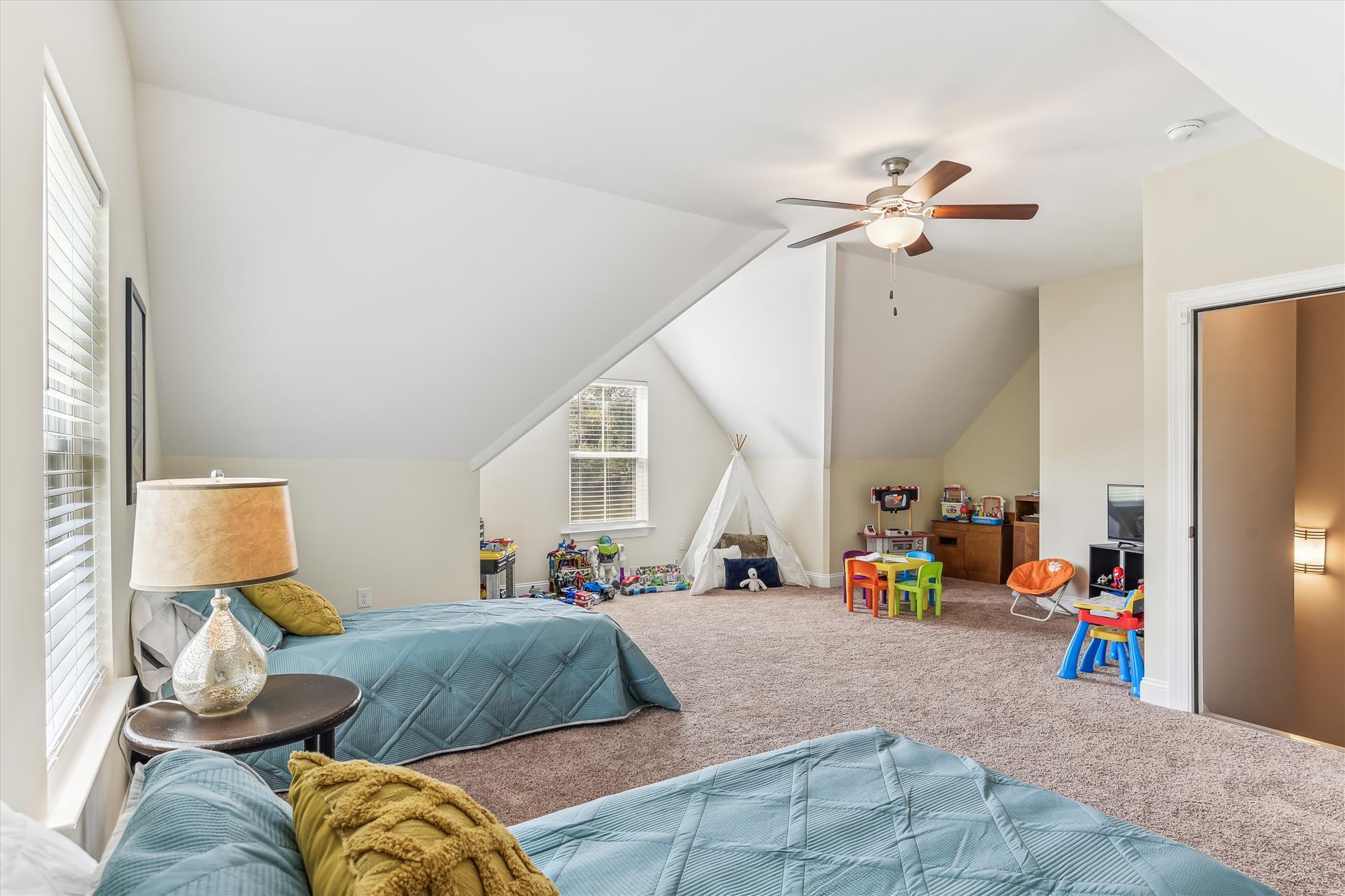 5914 Yellow Dog Road Ravenel, SC 29470 - Photo 28 of 36 upper level-bedroom-_dsc0281
