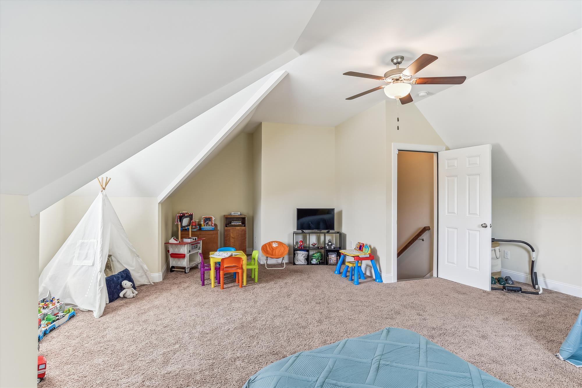 5914 Yellow Dog Road Ravenel, SC 29470 - Photo 29 of 36 upper level-bedroom-_dsc0286