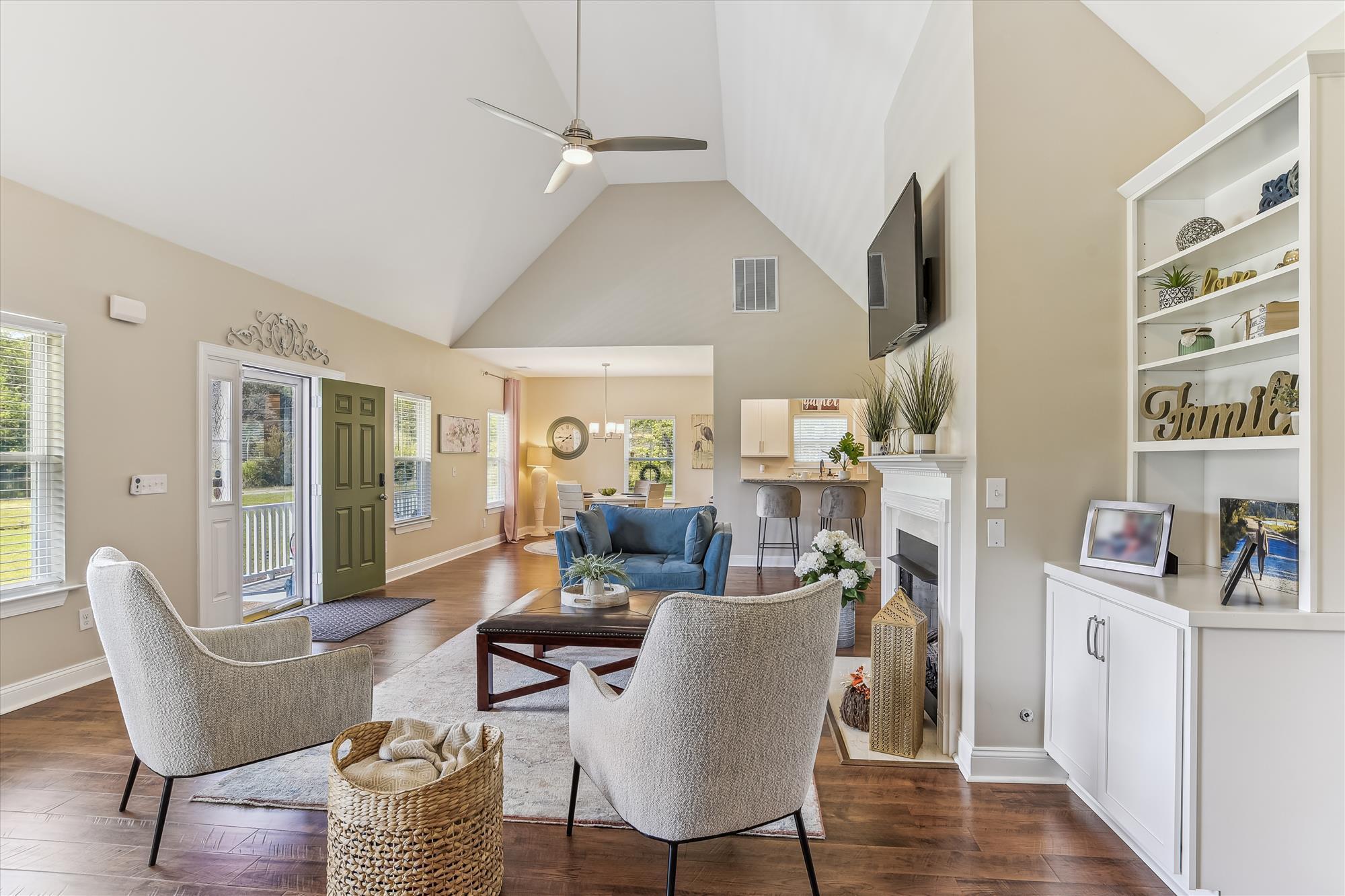 5914 Yellow Dog Road Ravenel, SC 29470 - Photo 9 of 36 main level-living room-_dsc0181