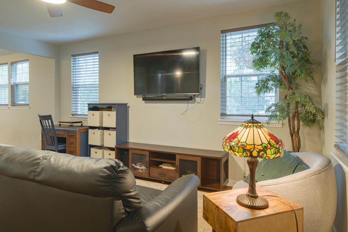 1877 Kissingbower Road Augusta, GA 30904 - Photo 15 of 42 1877 Living 3 WEB