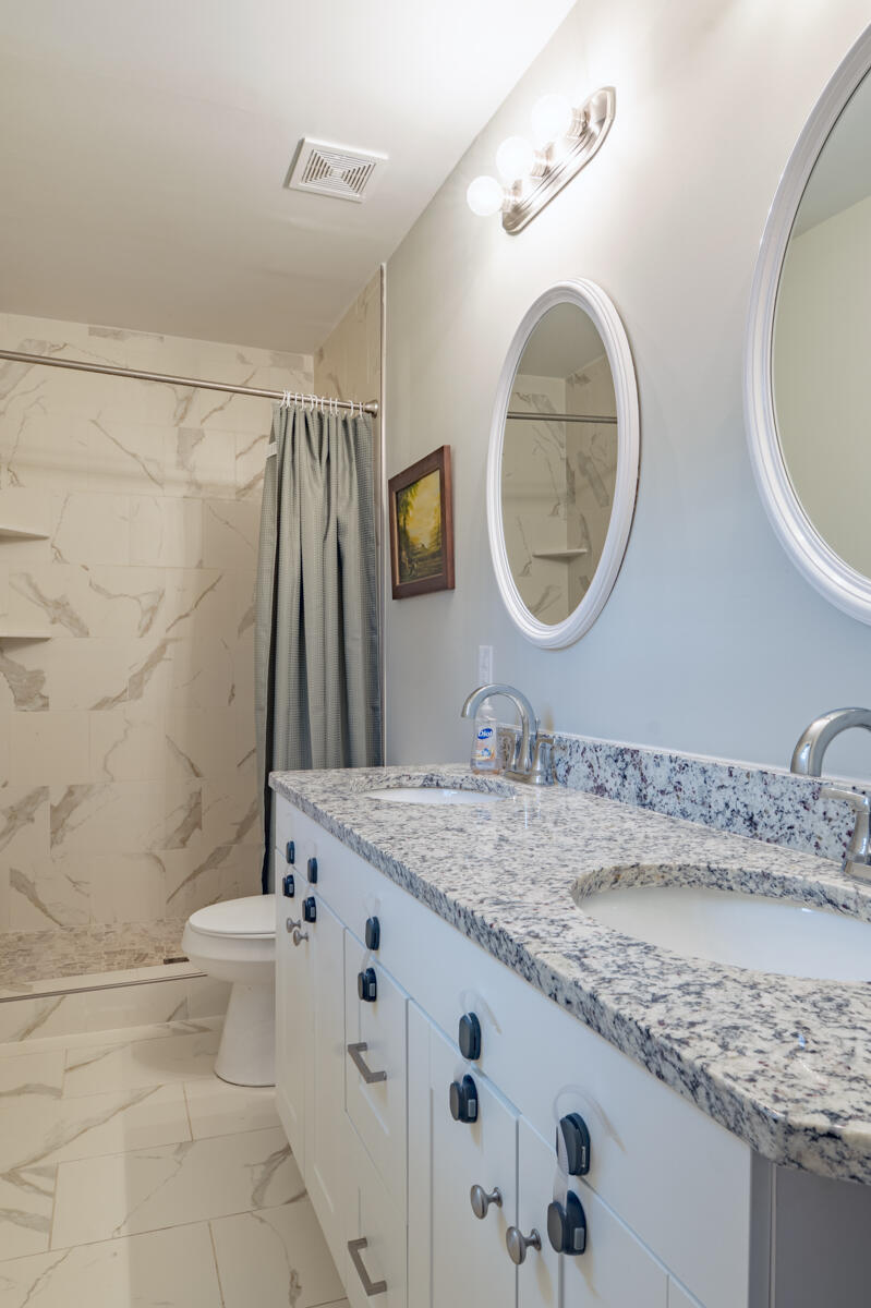 1877 Kissingbower Road Augusta, GA 30904 - Photo 20 of 42 1877 PrimaryBath 2 WEB