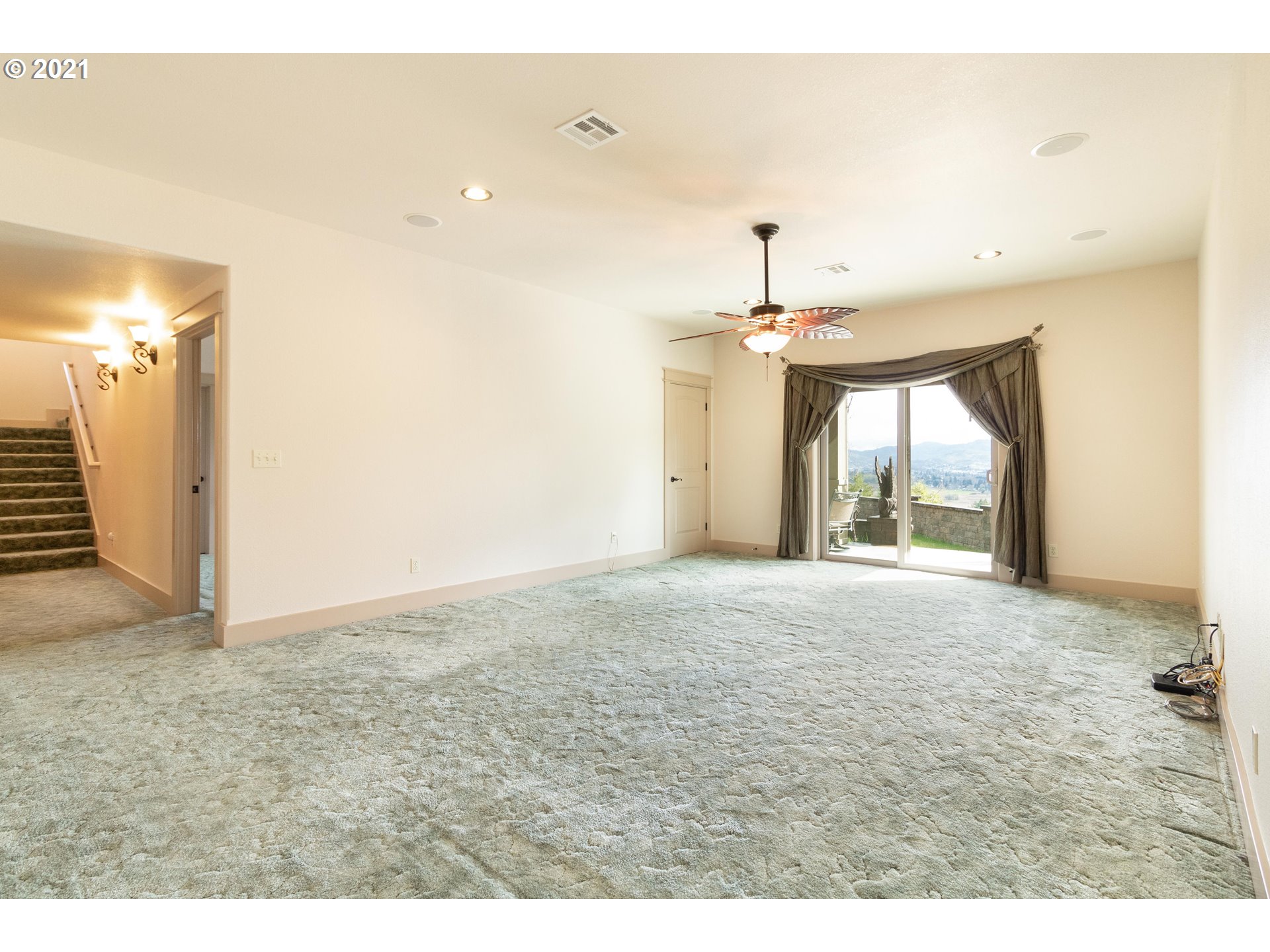 120 Summit Ridge Lane Roseburg, OR 97471 - Photo 18 of 31 Gallery Image 18