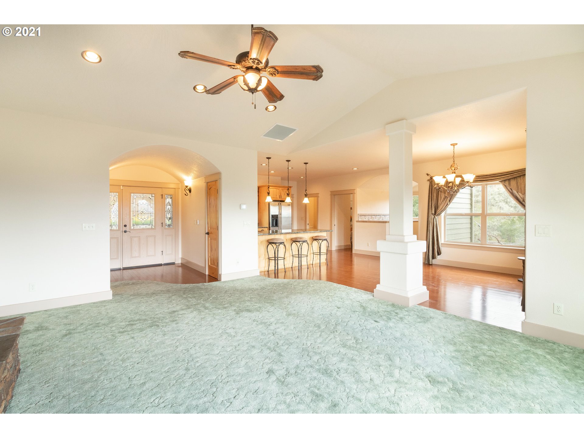 120 Summit Ridge Lane Roseburg, OR 97471 - Photo 8 of 31 Gallery Image 8