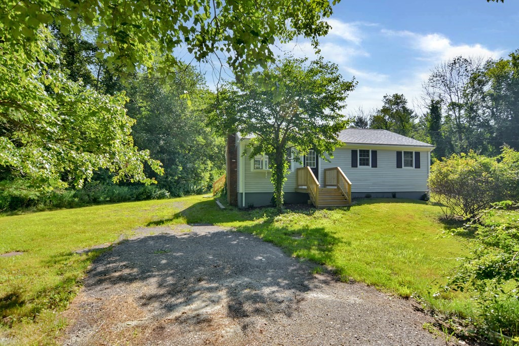 64 Palmer Road Plympton, MA 02367 - Photo 1 of 42 Gallery Image 1