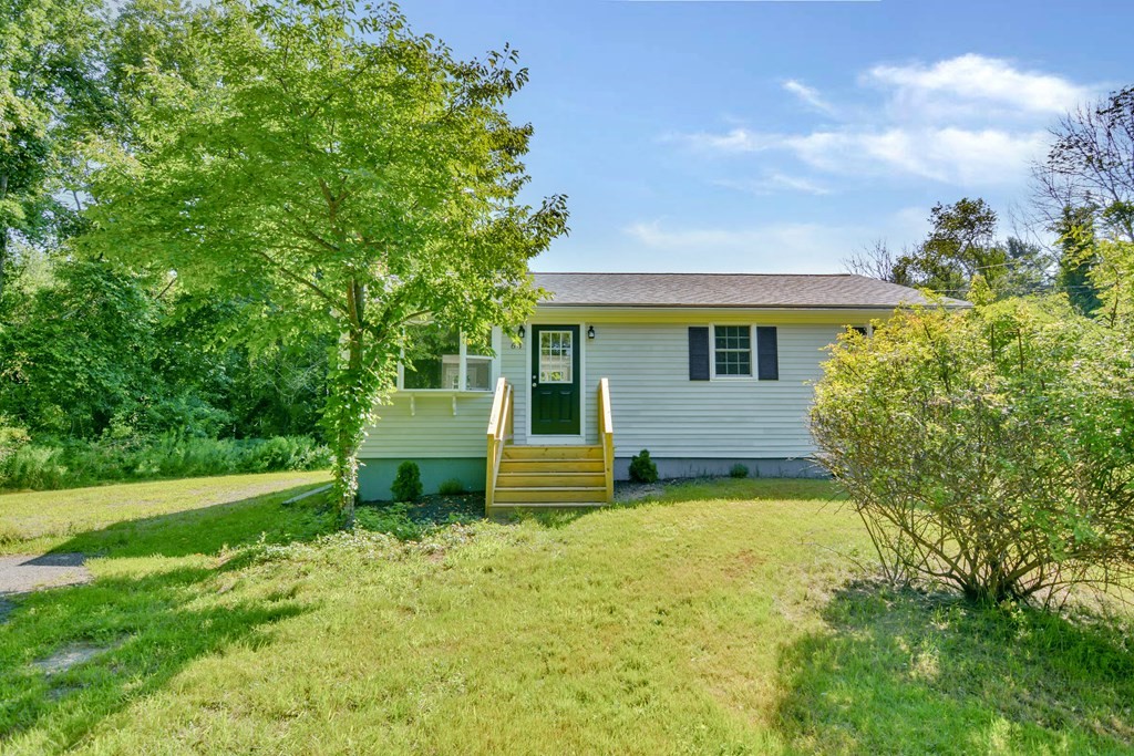 64 Palmer Road Plympton, MA 02367 - Photo 2 of 42 Gallery Image 2
