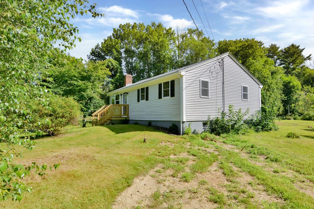 64 Palmer Road Plympton, MA 02367 - Photo 3 of 42 Gallery Image 3