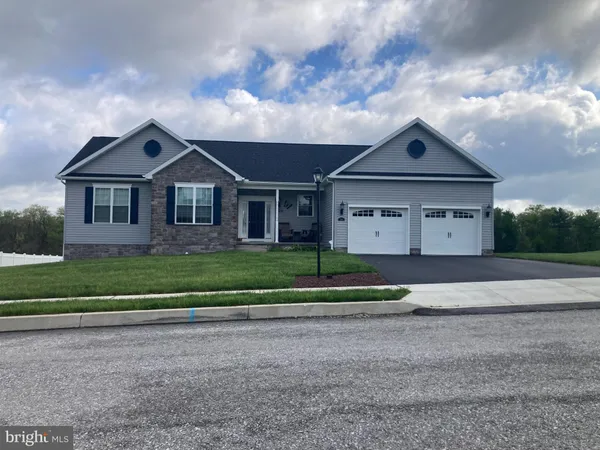 $560,000 | 210 Granite Lane, Hanover, PA 17331