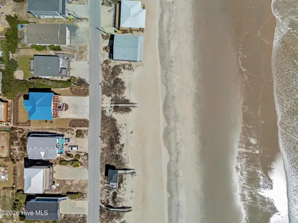 $1,395,000 | 1415 North Shore Drive, Surf City, NC 28445