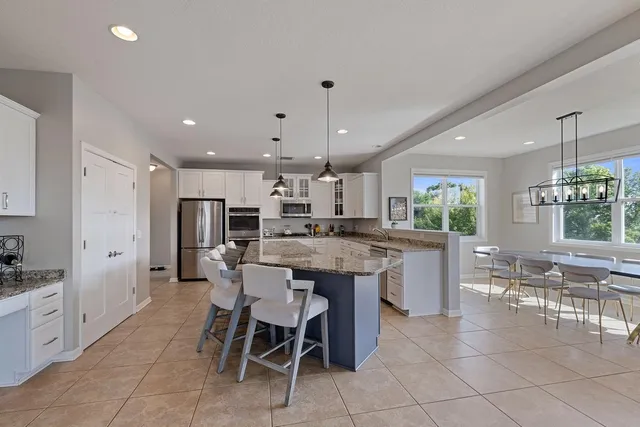 $849,990 | 2735 Heron Lane, Victoria, MN 55386