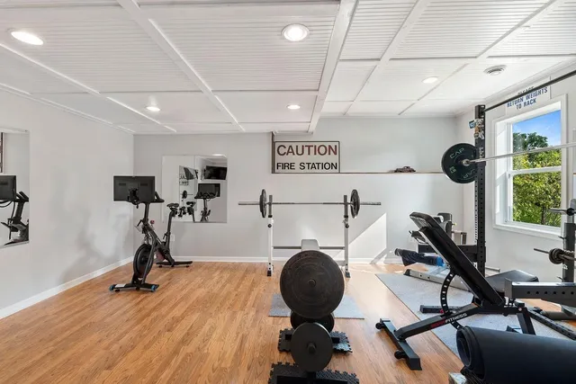 $849,990 | 2735 Heron Lane, Victoria, MN 55386