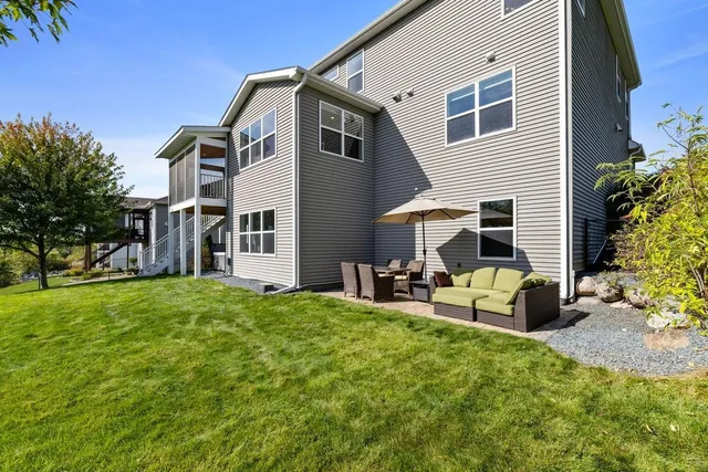 $849,990 | 2735 Heron Lane, Victoria, MN 55386