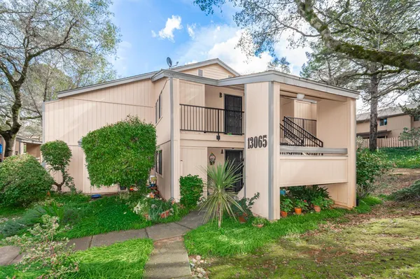 $169,000 | 13065 Lincoln Way, Unit B, Auburn, CA 95603