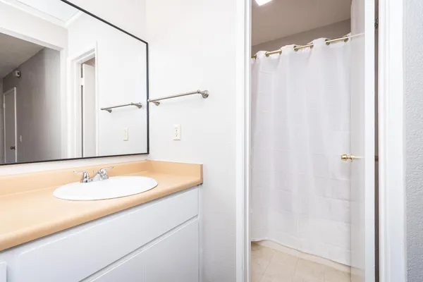 $169,000 | 13065 Lincoln Way, Unit B, Auburn, CA 95603