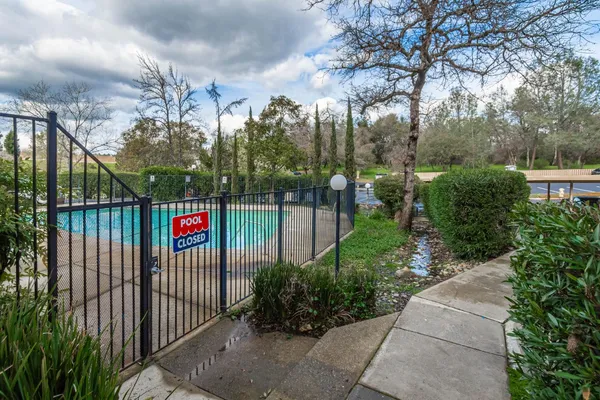 $169,000 | 13065 Lincoln Way, Unit B, Auburn, CA 95603