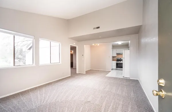 $169,000 | 13065 Lincoln Way, Unit B, Auburn, CA 95603