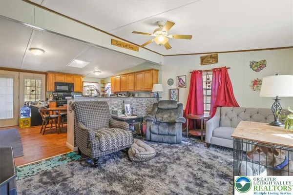 $175,700 | 2 Hillary Drive West, White Haven, PA 18661