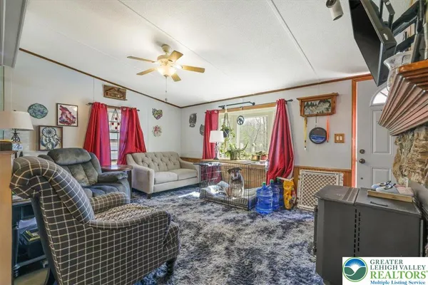 $175,700 | 2 Hillary Drive West, White Haven, PA 18661