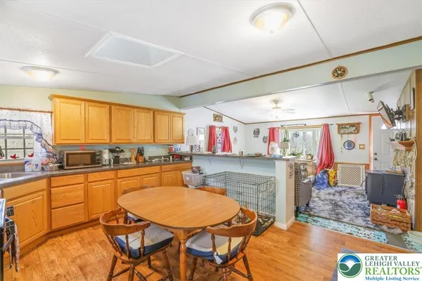 $175,700 | 2 Hillary Drive West, White Haven, PA 18661