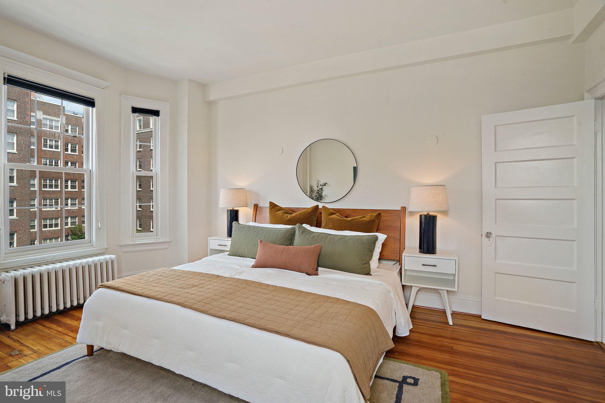 1852 Columbia Road Northwest, Unit 401 Washington, DC 20009 - Photo 17 of 30