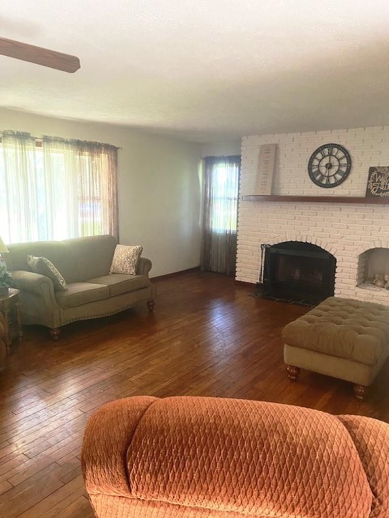2014 North Meridian Road Rockford, IL 61101 - Photo 3 of 15
