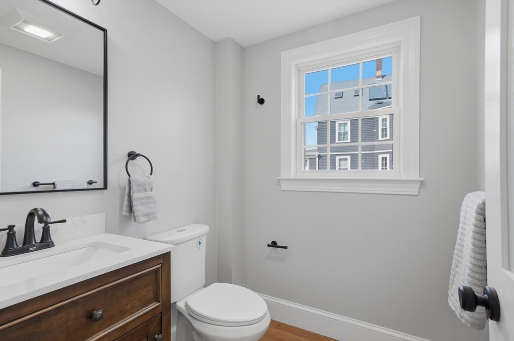 38 Puritan Road Swampscott, MA 01907 - Photo 12 of 37