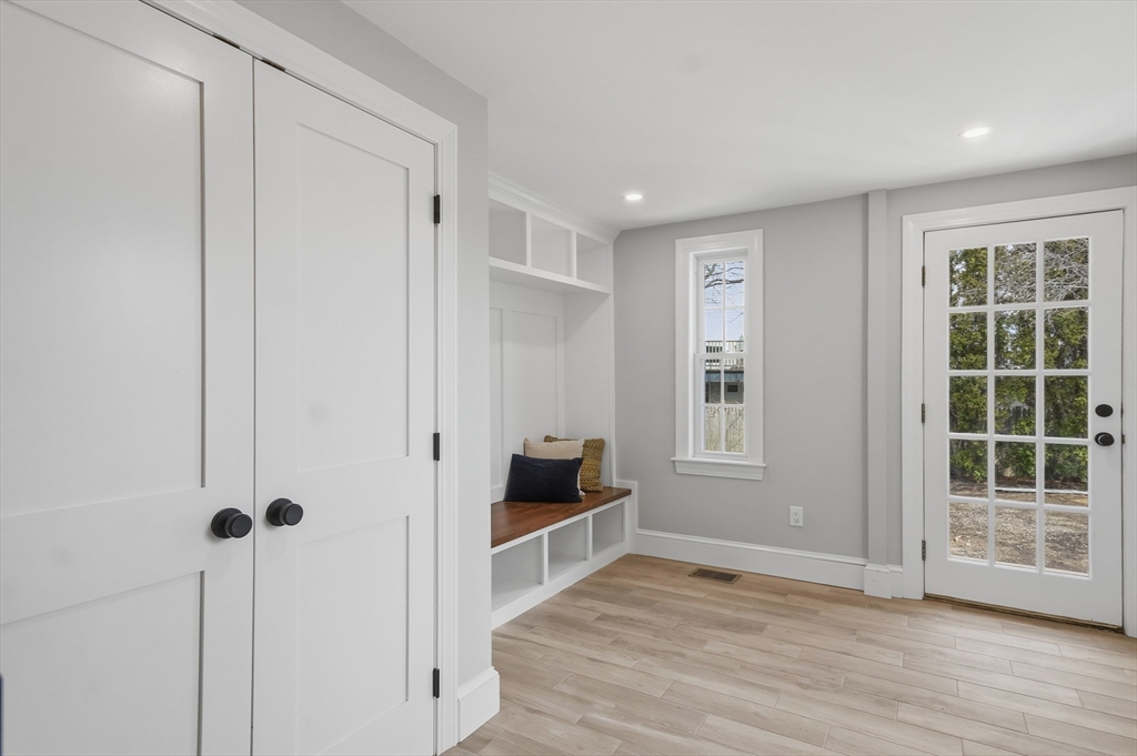 38 Puritan Road Swampscott, MA 01907 - Photo 13 of 37