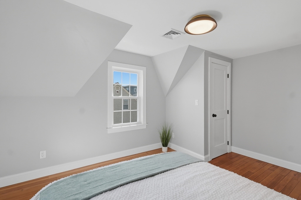 38 Puritan Road Swampscott, MA 01907 - Photo 18 of 37