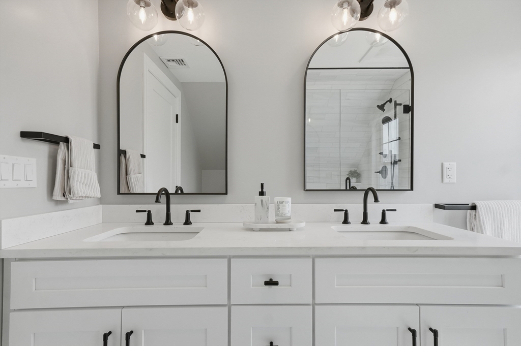 38 Puritan Road Swampscott, MA 01907 - Photo 22 of 37