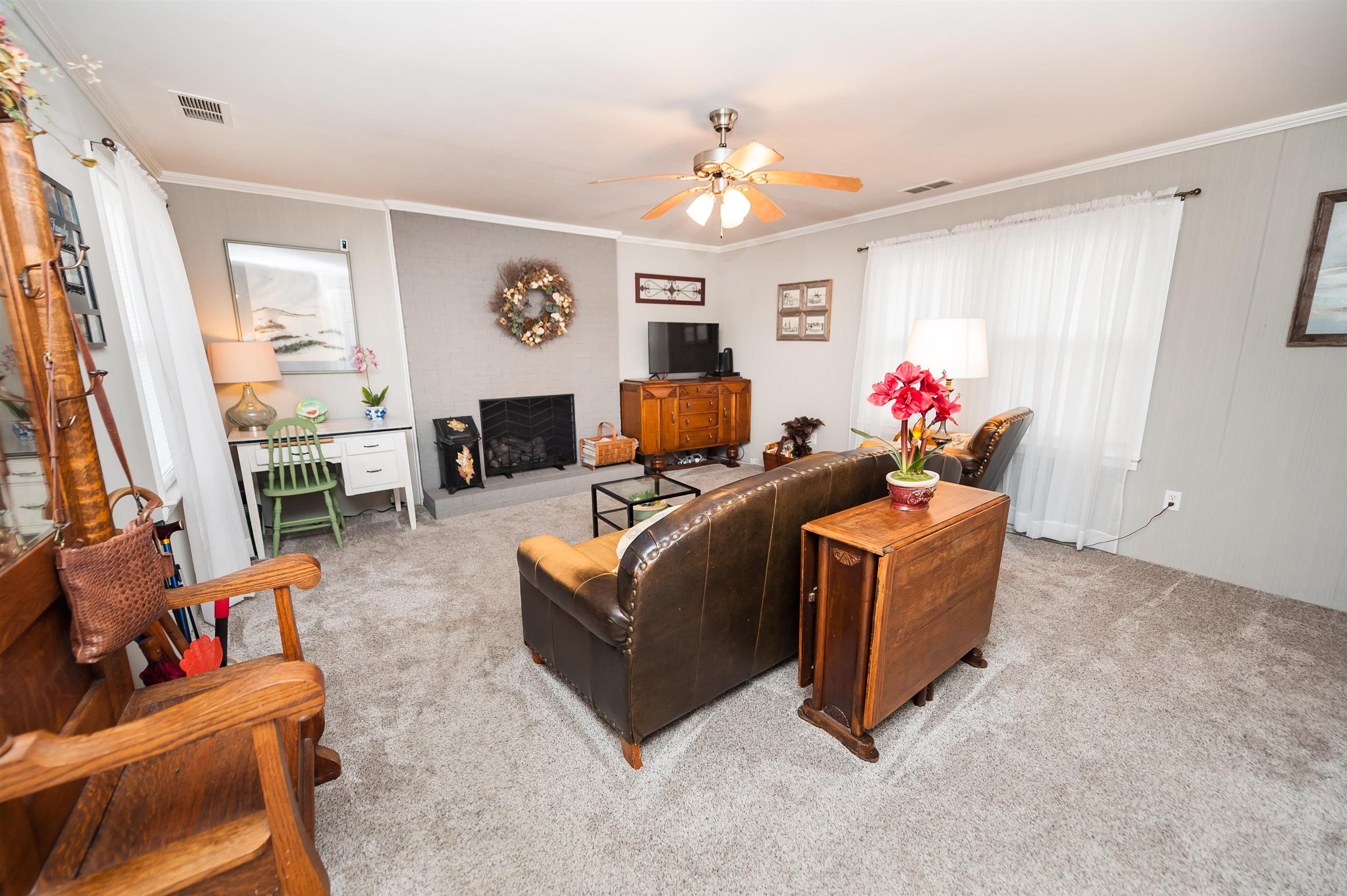 209 Young Drive Clinton, SC 29325 - Photo 28 of 47