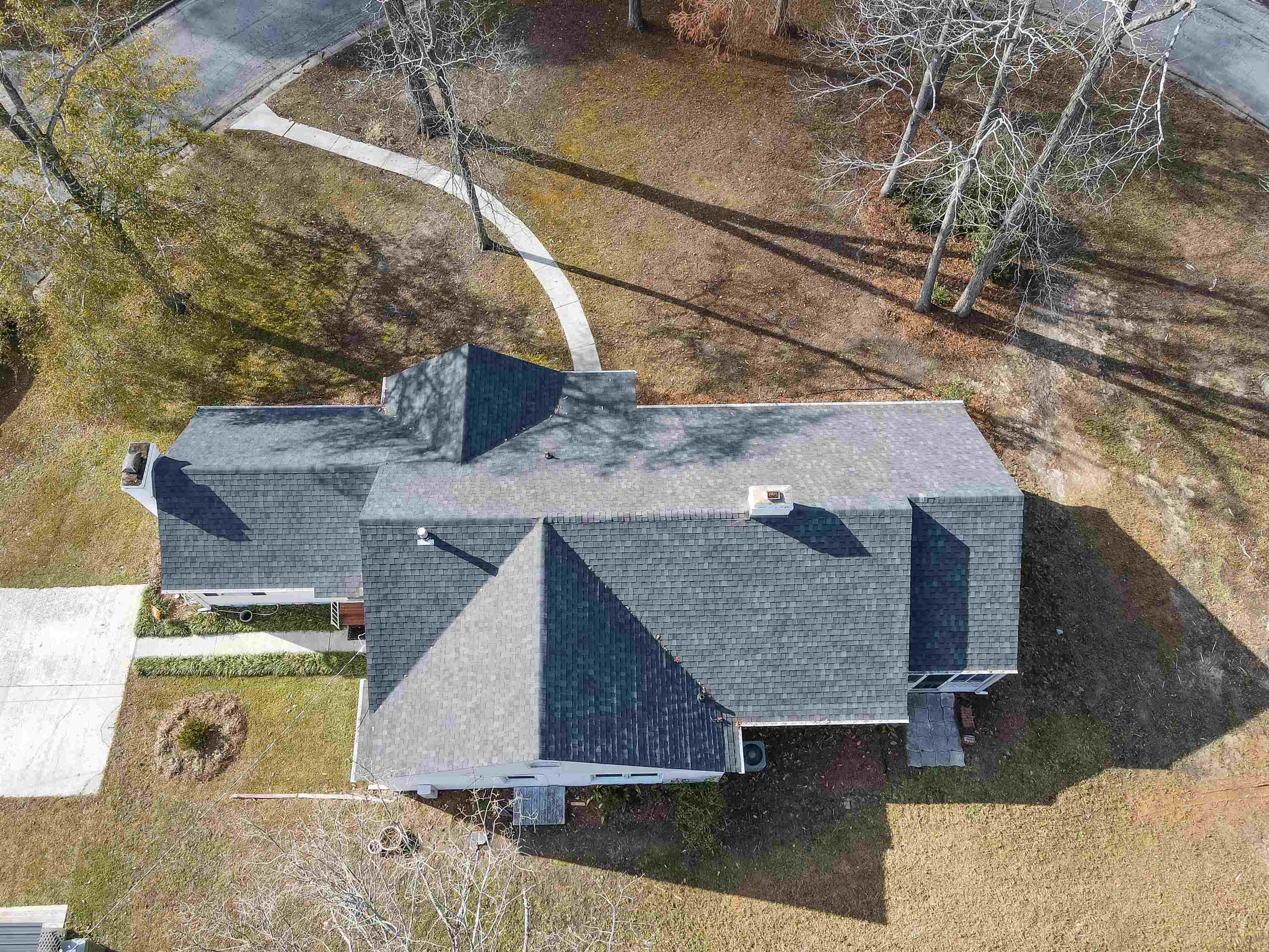 209 Young Drive Clinton, SC 29325 - Photo 5 of 47