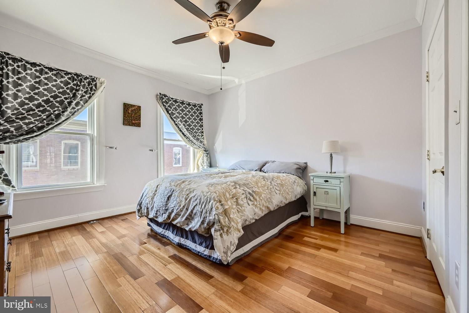 131 South Curley Street Baltimore, MD 21224 - Photo 16 of 33 Maine Bedroom