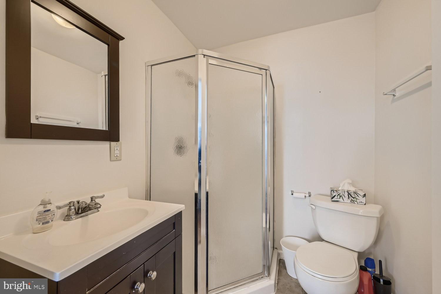 131 South Curley Street Baltimore, MD 21224 - Photo 24 of 33 Second Bedroom Full Bathroom