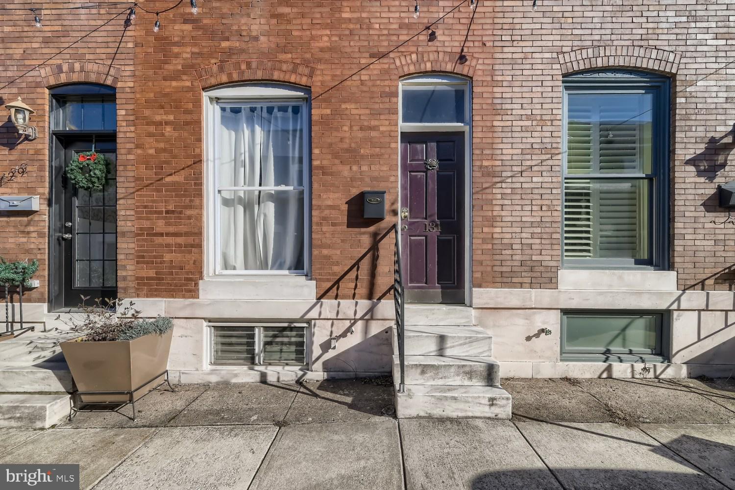 131 South Curley Street Baltimore, MD 21224 - Photo 3 of 33 Front Stoop