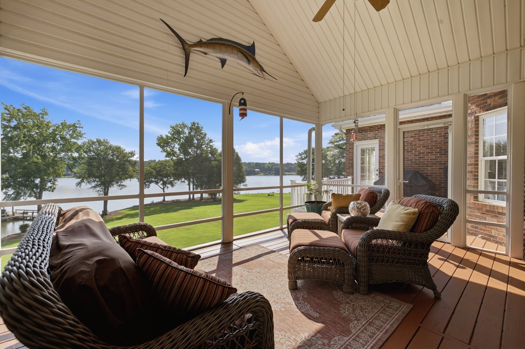 105 Coogans Bluff Hodges, SC 29653 - Photo 20 of 77