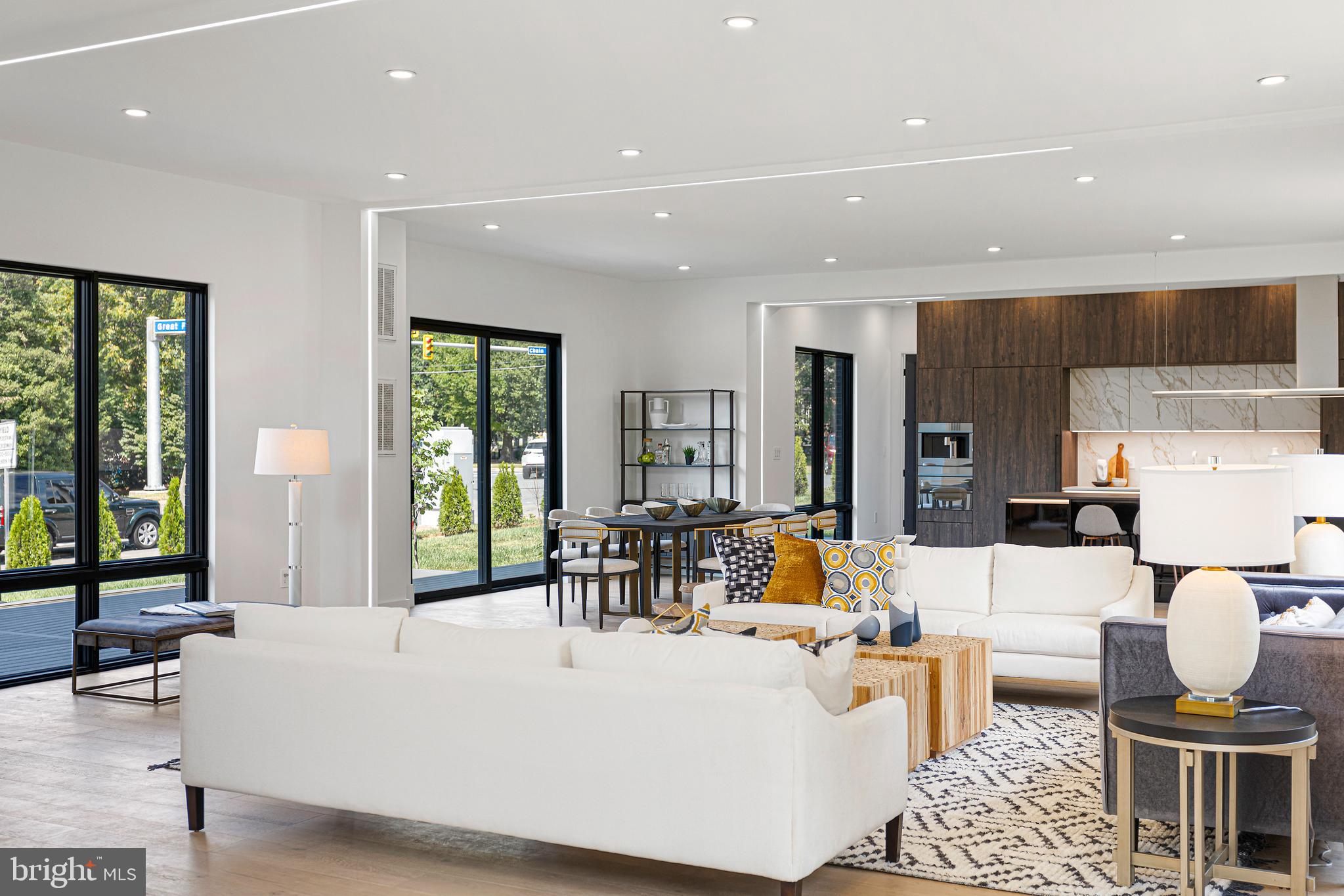 1733 Chain Bridge Road McLean, VA 22101 - Photo 12 of 65