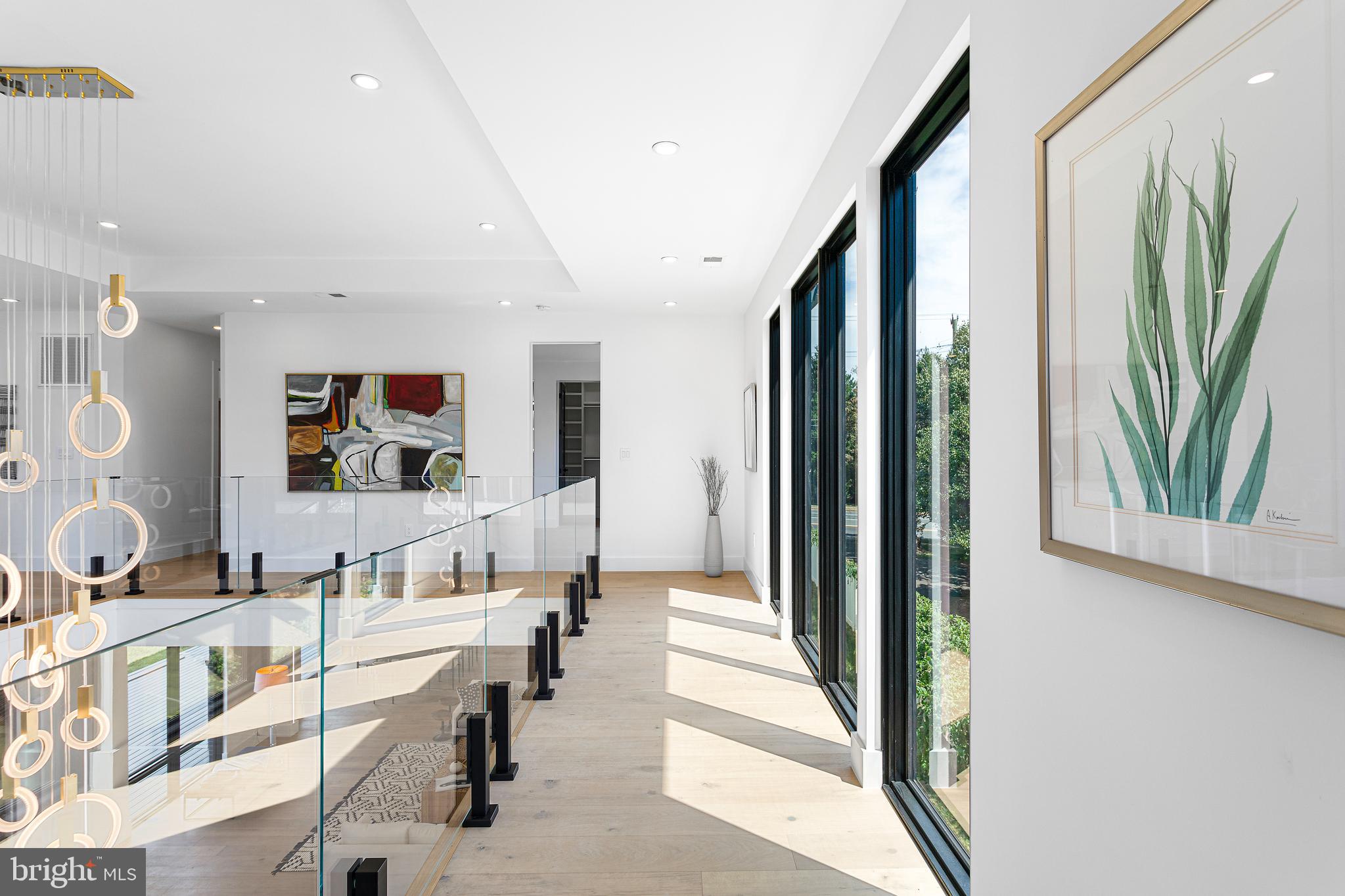 1733 Chain Bridge Road McLean, VA 22101 - Photo 31 of 65