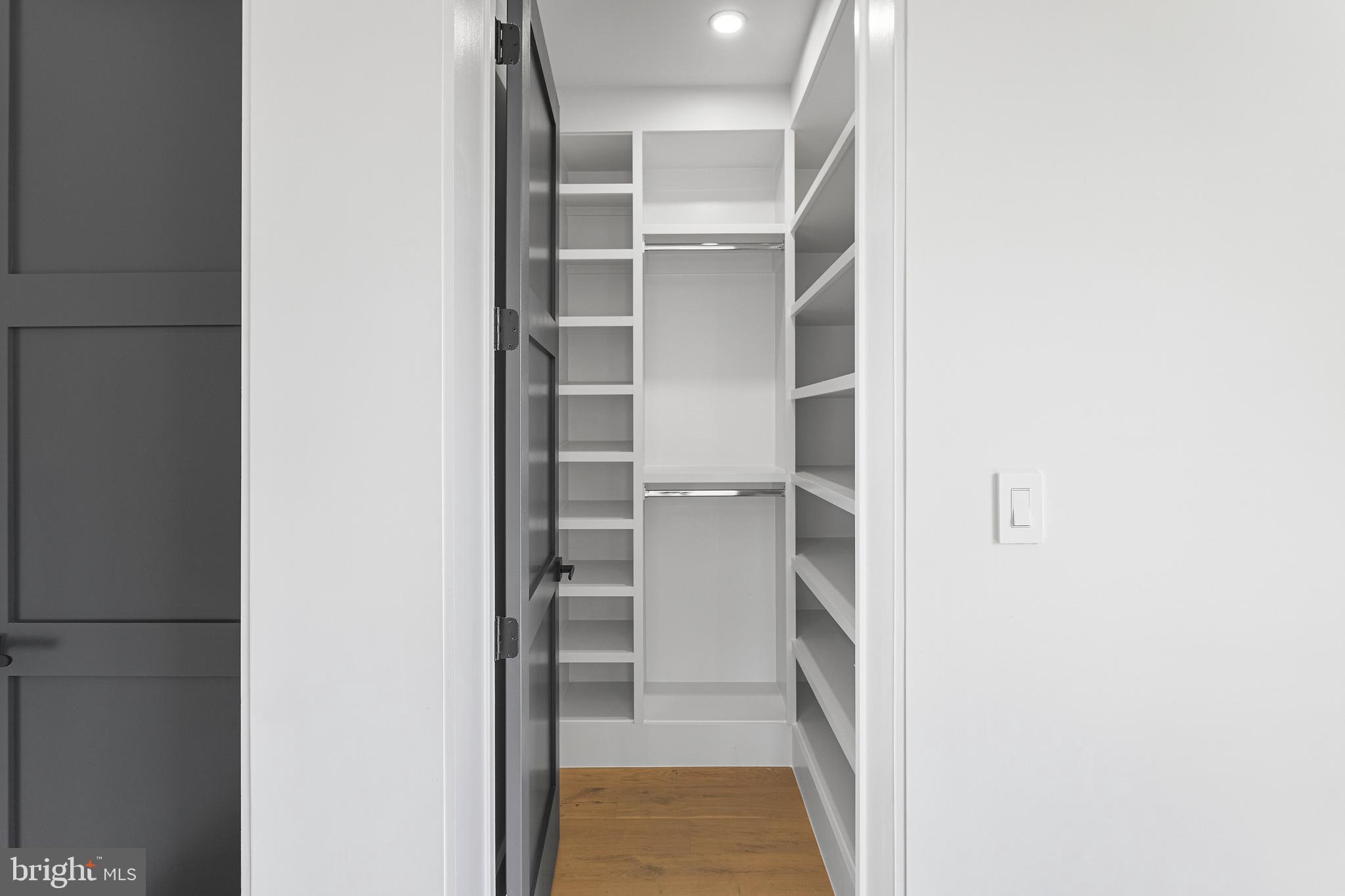 1733 Chain Bridge Road McLean, VA 22101 - Photo 51 of 65