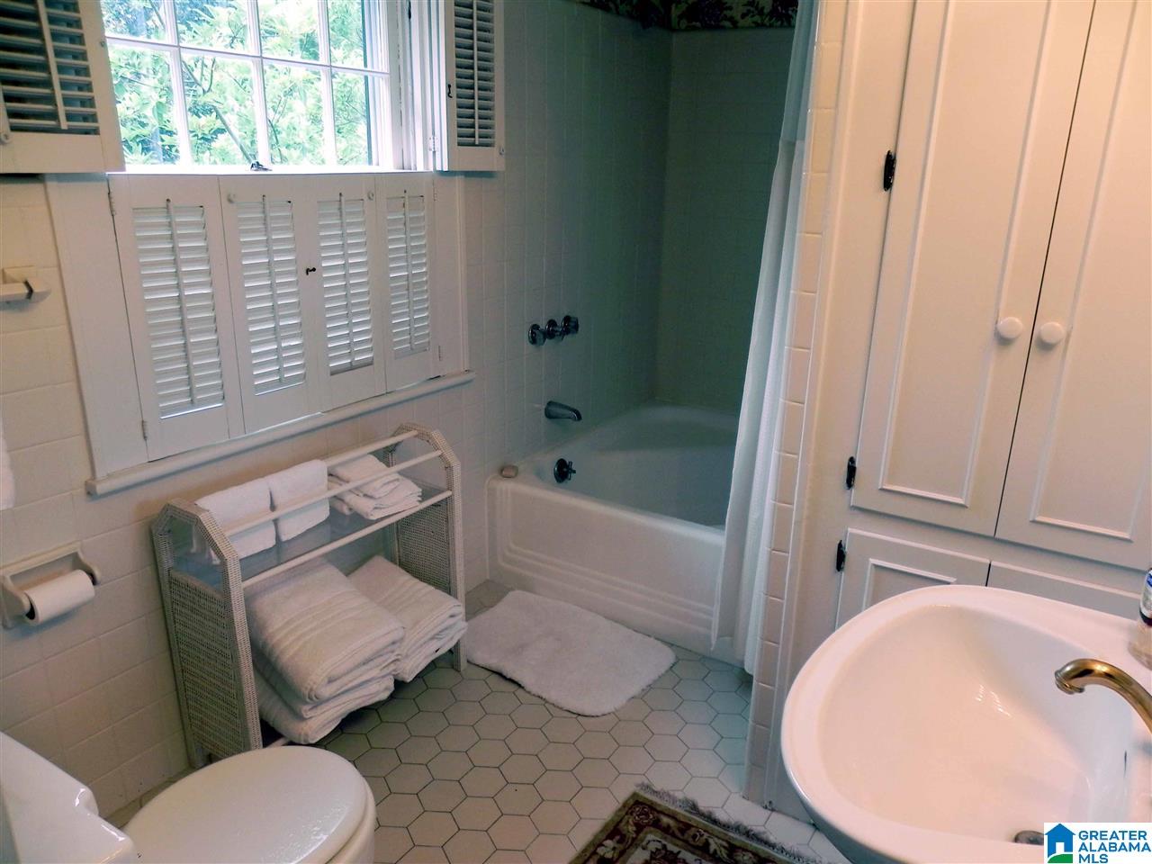 1100 Montvue Road Anniston, AL 36207 - Photo 35 of 50