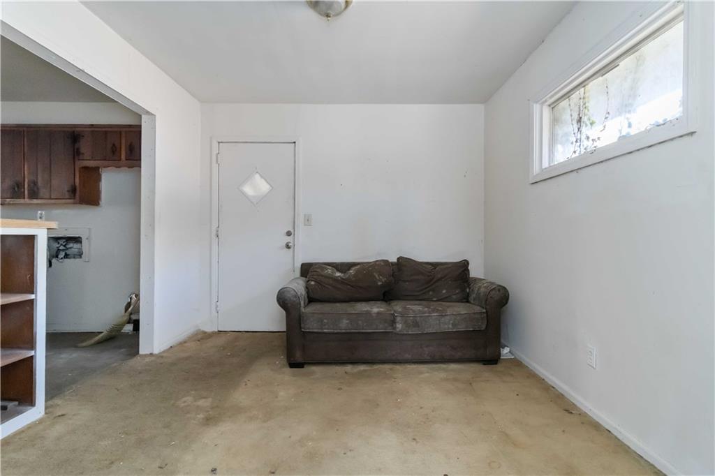 1162 Watts Road Forest Park, GA 30297 - Photo 9 of 23