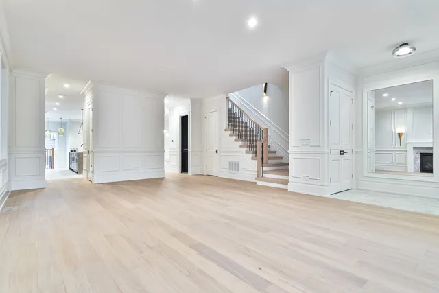 $2,550,000 | 3723 North Oakley Avenue, Chicago, IL 60618