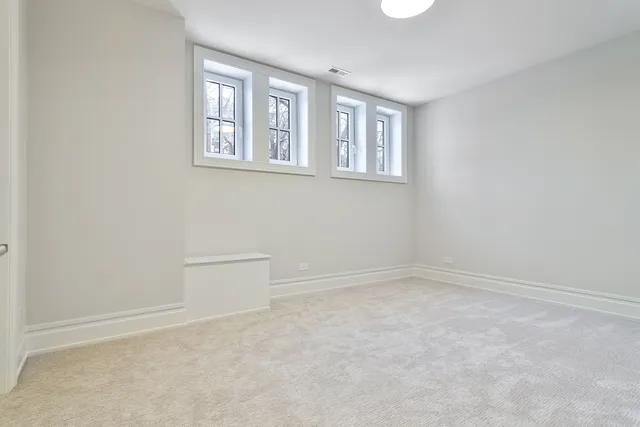 $2,550,000 | 3723 North Oakley Avenue, Chicago, IL 60618