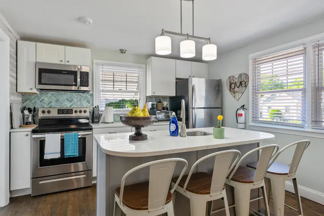 $452,000 | 134 West Delaware Parkway, Villas, NJ 08251