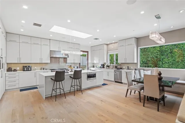 $4,999,900 | 15641 Meadowgate Road, Los Angeles, CA 91436